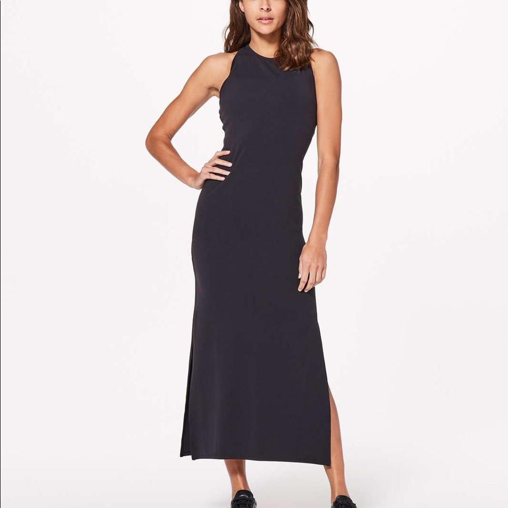 Lululemon Get Going Dress in Black